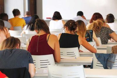 Más de 26.800 aspirantes optan este sábado a una de las 3.240 plazas de la Guardia Civil