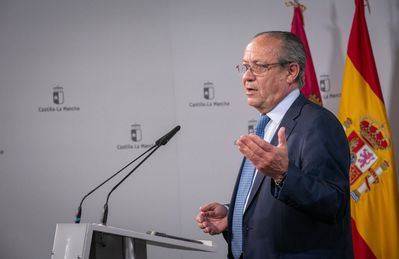 CLM carga contra la propuesta de financiación autonómica y denuncia un "chantaje" del Gobierno