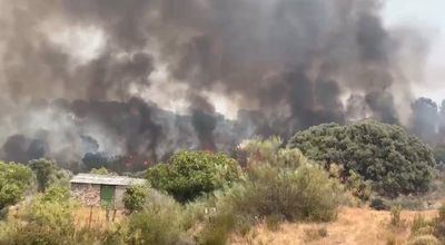 Controlado el incendio declarado esta mañana en Navalcán