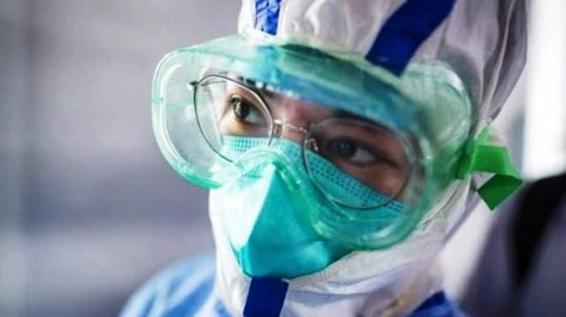 COVID-19 | Fallecimientos y contagios en sanitarios serán declarados accidente de trabajo