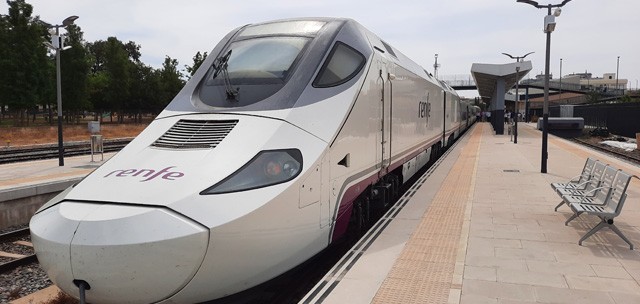 Tren Alvia / Renfe