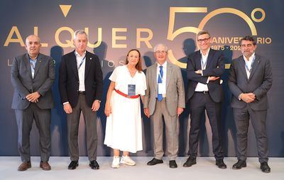 Eurocaja Rural felicita a Valquer Laboratorios por su 50 aniversario