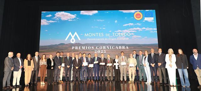 Eurocaja Rural felicita a la D.O.P. 'Montes de Toledo' por sus 25 años de trayectoria