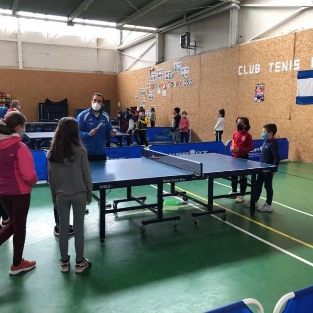 El Club Tenis de Mesa Talavera visitó el Colegio Nuestra Señora del Prado
