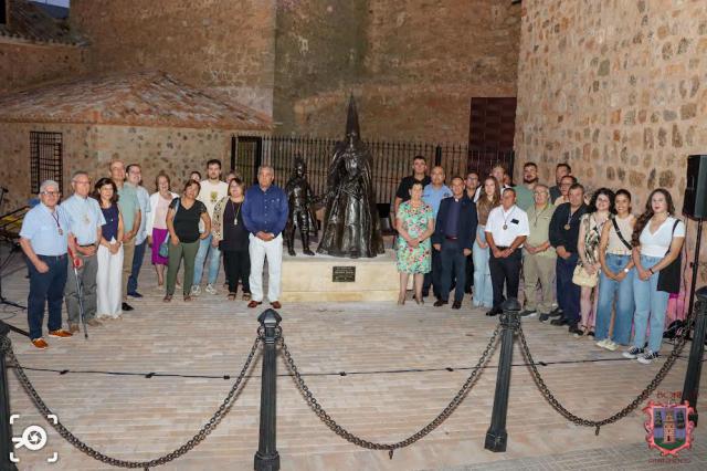 (Fotos) El Bonillo inaugura un monumento que dejará huella en su Semana Santa