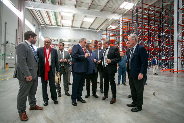 García-Page valora que el 75% de las empresas con capital extranjero que han llegado a CLM tienen hoy proyectos de reinversión