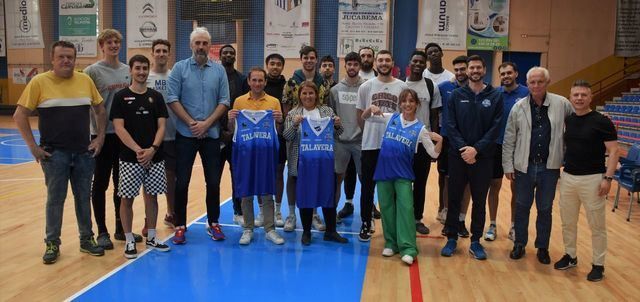 Sandra Sánchez apoya al Baloncesto Talavera ante la importante cita de este sábado