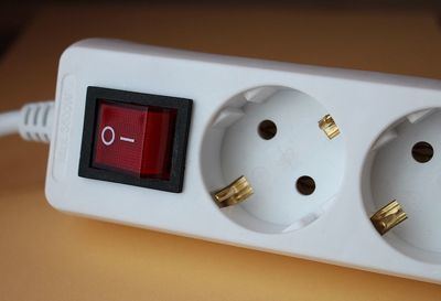 Subidón en el precio de la luz: se dispara un 450%