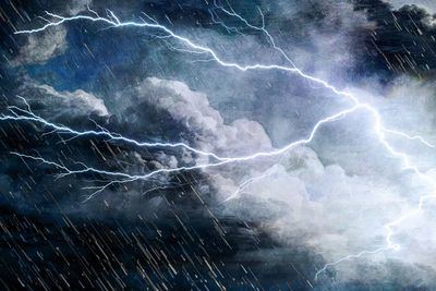 Castilla-La Mancha activa el METEOCAM ante alertas por tormentas y granizo