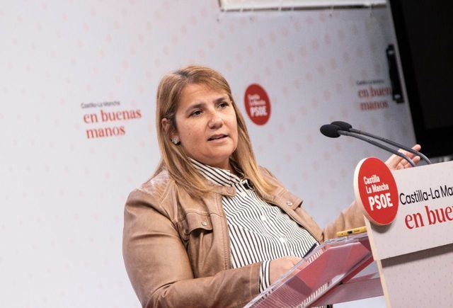 Tita García denuncia la “cobardía del PP de Núñez ante Feijóo y el pacto del agua'