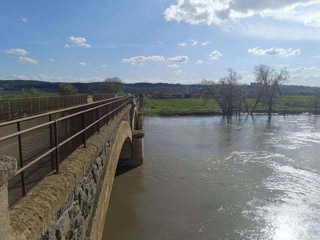 Río Tajo a su paso por Toledo 