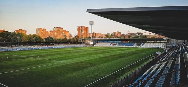 El CF Talavera se prepara para un partido crucial sin gradas supletorias por motivos de seguridad