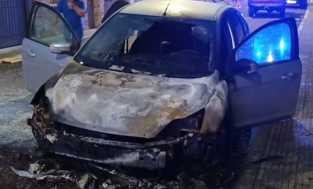 Vehículos calcinado en Talavera / Foto: LVDT
