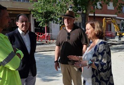 Este pueblo de Toledo remodela su Plaza de España: "Más accesible y moderna"