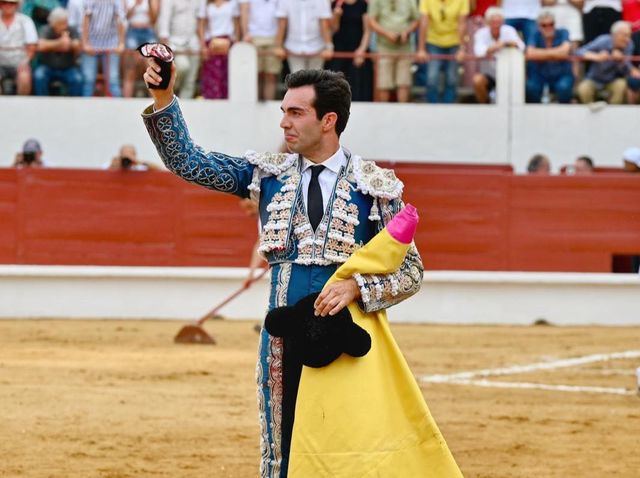 Tomás Rufo destaca en Saint Sever con una oreja
