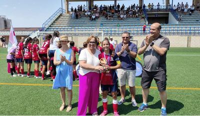 Gran final regional femenina de fútbol alevín entre Criptana y La Puebla