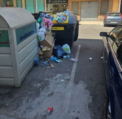 Talavera sigue acumulando basura en sus calles
