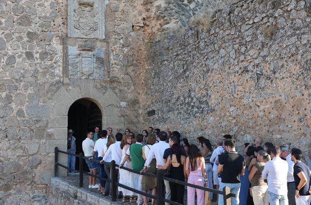 El programa ‘12 meses, 12 castillos, 12 experiencias’ arrasa en Consuegra con aforo completo