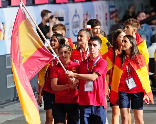 Aiora Martín Carriches, abanderada en el Festival Olímpico Europeo de la Juventud