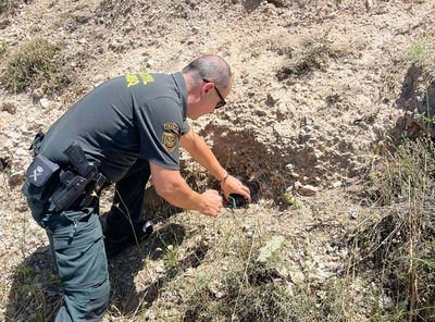 La Guardia Civil desactiva una granada de mortero de la Guerra Civil