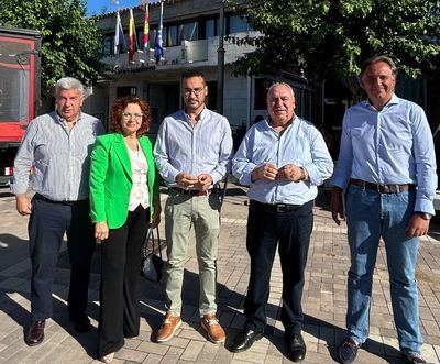 Cazalegas reclama los "proyectos clave", como la reforma del colegio o el desdoblamiento de la N-V