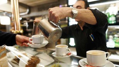 Las ventas del sector servicios escalan un 6,8% en junio en CLM, por encima de la media nacional