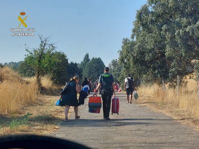 Un total de 50 pasajeros de un tren tienen que ser evacuados