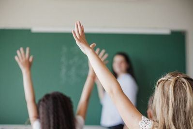 Castilla-La Mancha inicia uno de los cursos más asequibles para el bolsillo de las familias de todo el país