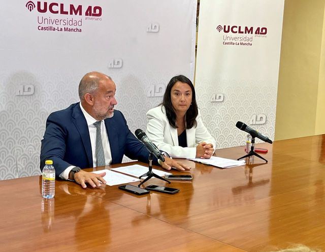 La UCLM celebra 40 años de compromiso con Castilla-La Mancha