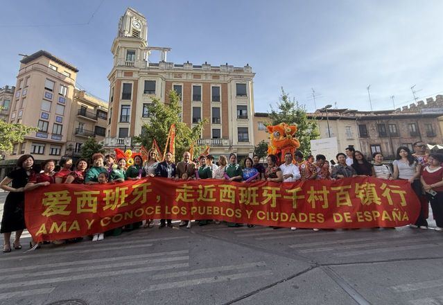 Talavera intensifica los contactos con China para atraer más turismo