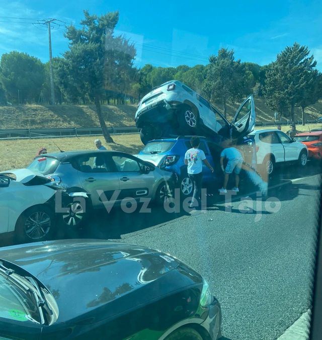 (Vídeo y fotos) Accidente múltiple en la A-5 sentido Talavera