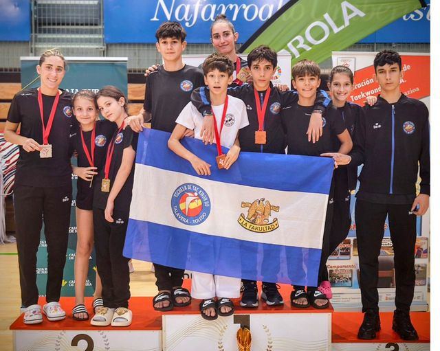 El Club Taekwondo Talavera arranca la temporada con nueve medallas