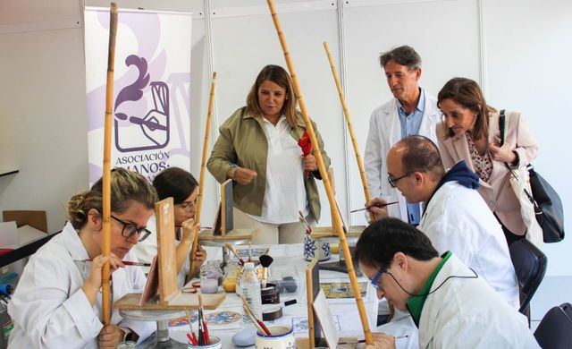 El PSOE pide apoyo municipal para la presencia de ceramistas talaveranos en ferias nacionales