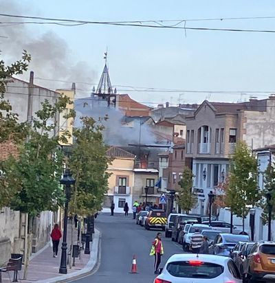 Susto en Velada por un incendio en una vivienda del centro del pueblo