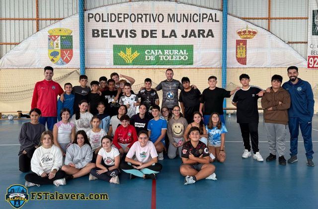 La iniciativa 'Aula Futsal' hace parada en Belvís de la Jara