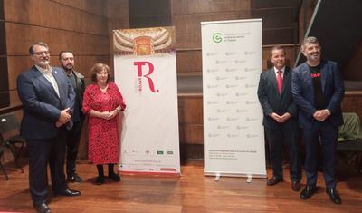 El Teatro de Rojas acoge la obra ‘Un monstruo viene a verme’