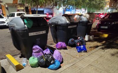 El PSOE exige explicaciones al alcalde por la falta de recogida diaria de basura