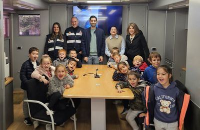 Simulacro: Los alumnos del CEIP ‘Rufino Mansí’ descubren cómo actuar ante una emergencia