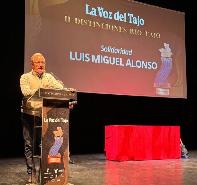 La gran sorpresa de la gala: Luis Miguel Alonso recibe el premio a la Solidaridad