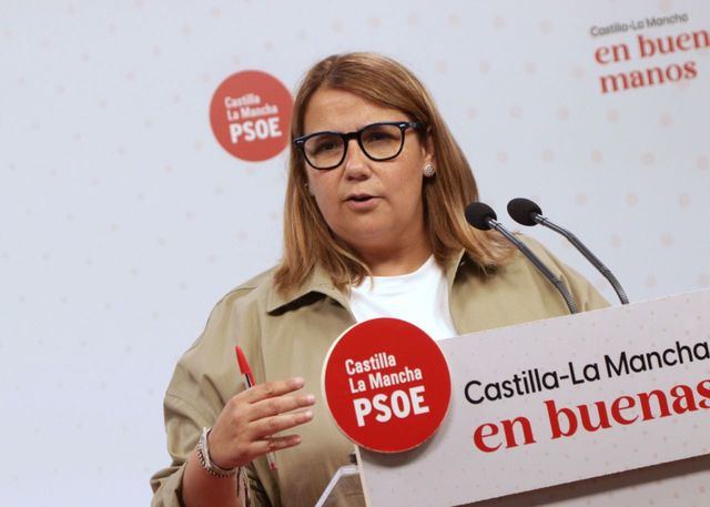 Tita García acusa al PP de llevar el “ADN” la “estafa y los recortes”: “Es lo que proponen a las cuentas regionales”