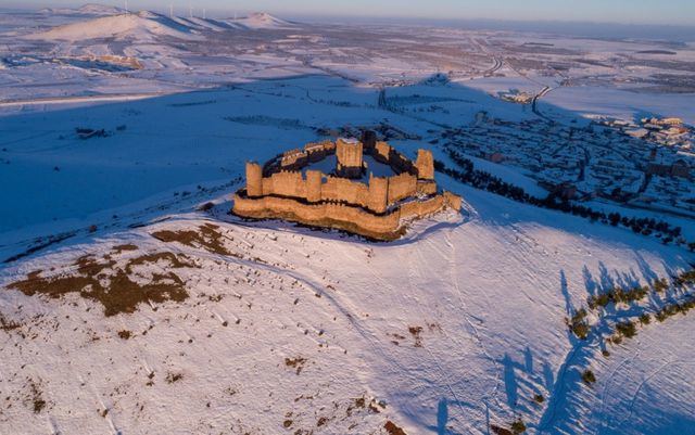 El exitoso programa “12 meses, 12 castillos, 12 experiencias” culmina en Almonacid