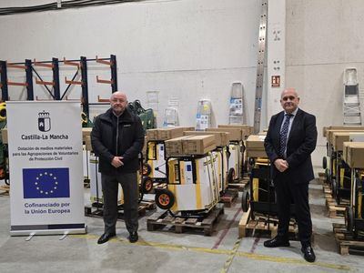 El Gobierno regional entrega equipos electrógenos a un total de 17 agrupaciones de voluntarios de Protección Civil