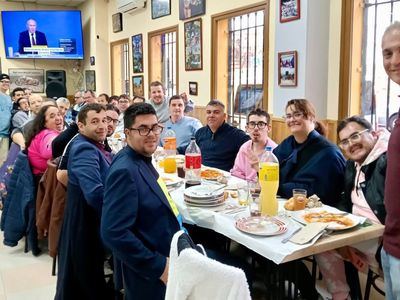 La Sección de Fútbol Sala de ADIT despide 2025 con su comida de confraternización