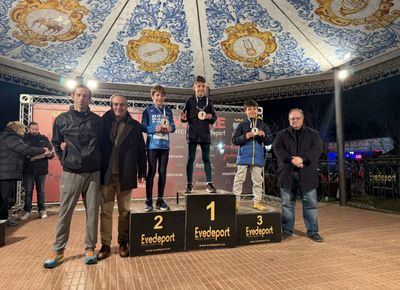 Más de 3.200 corredores despiden el año en la XLIII San Silvestre talaverana