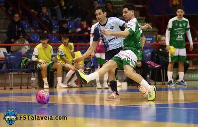 David Yáñez consigue el gol 1.600 en la historia del Fútbol Sala Talavera