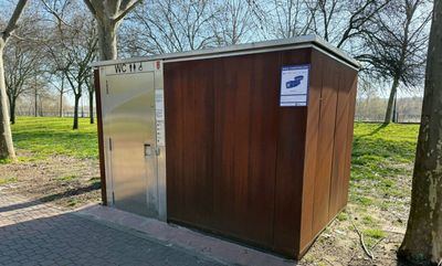 Cierran temporalmente un aseo autolimpiable en Talavera tras un fallo en el sistema