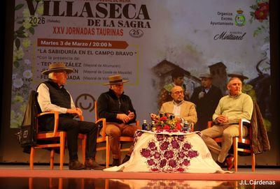 Los mayorales reivindican el alma del toro en ‘La sabiduría del Campo Bravo’