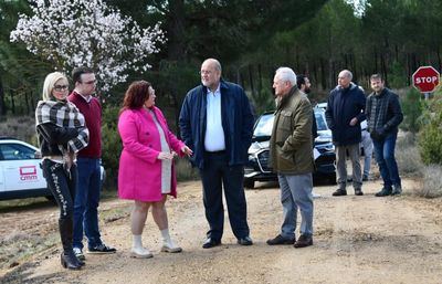 CLM destina tres millones en la reparación de caminos rurales dañados por la DANA