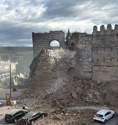 Parte del castillo de Escalona se derrumba a primera hora de esta mañana