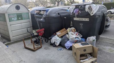 Talavera sigue sucia mientras el Ayuntamiento tira más de 2,3 millones de euros en limpieza